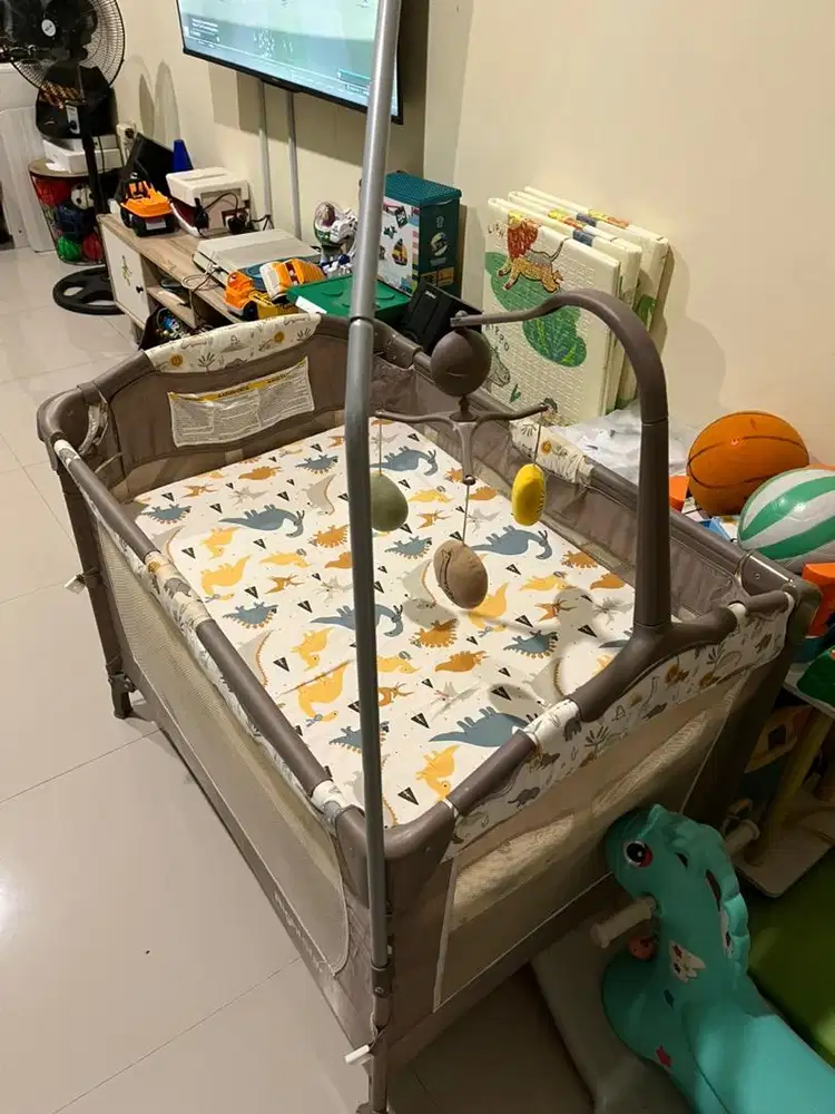 Tempat tidur baby