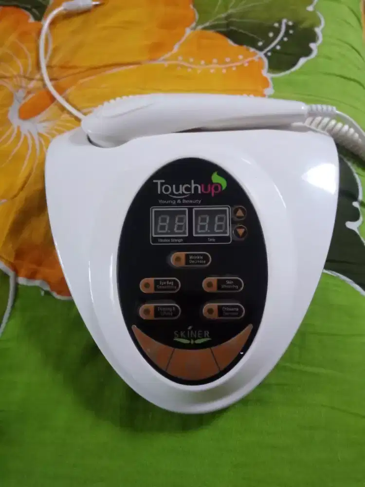 Touch Up Jaco Skinner