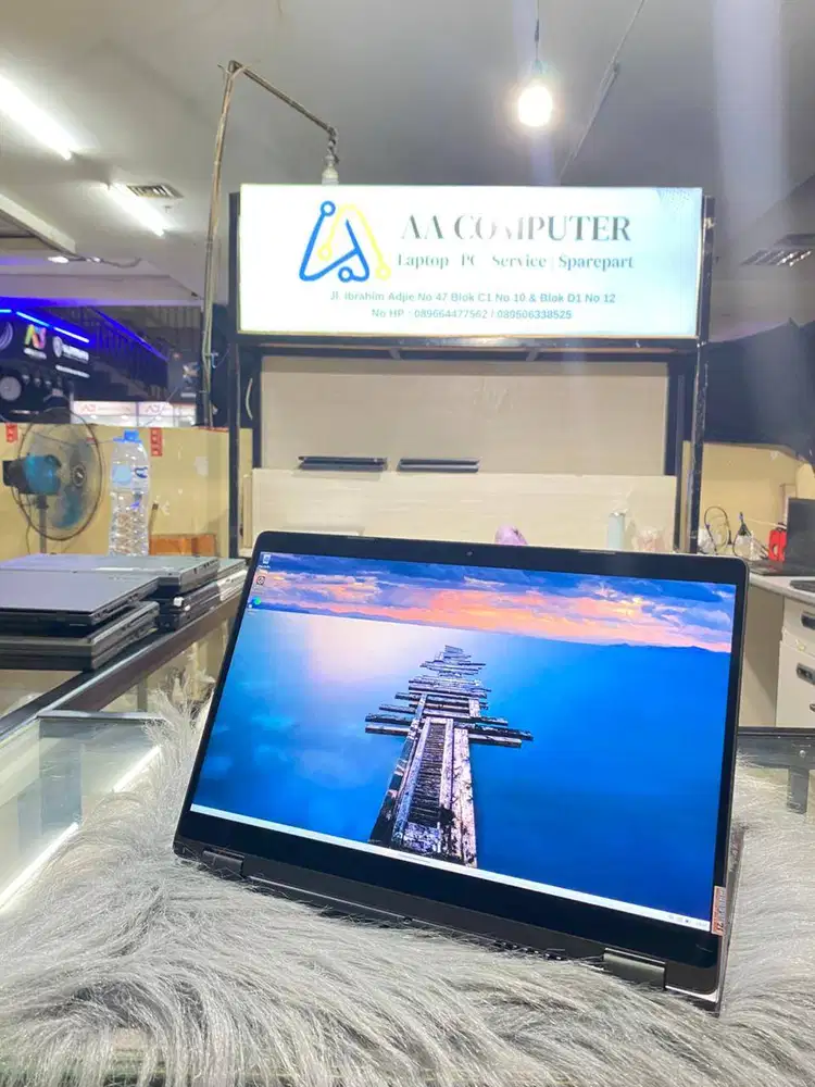 Dell 5300 INTEL CORE I7 GEN 8 RAM 16GB SSD 256GB Touch FLIP