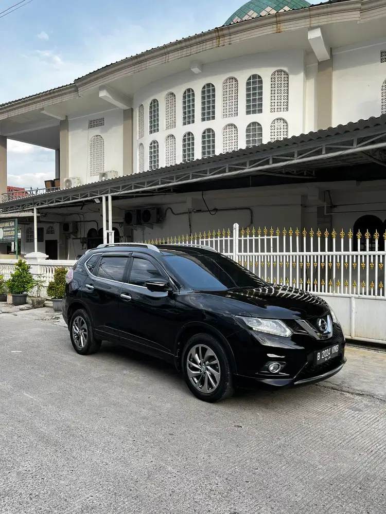 Nissan X-Trail 2015 Bensin