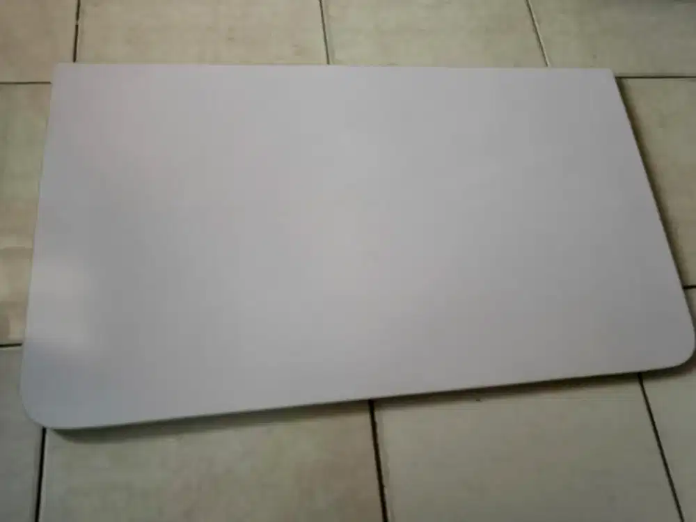 Meja Kerja/Belajar Dinding tanpa sikunya