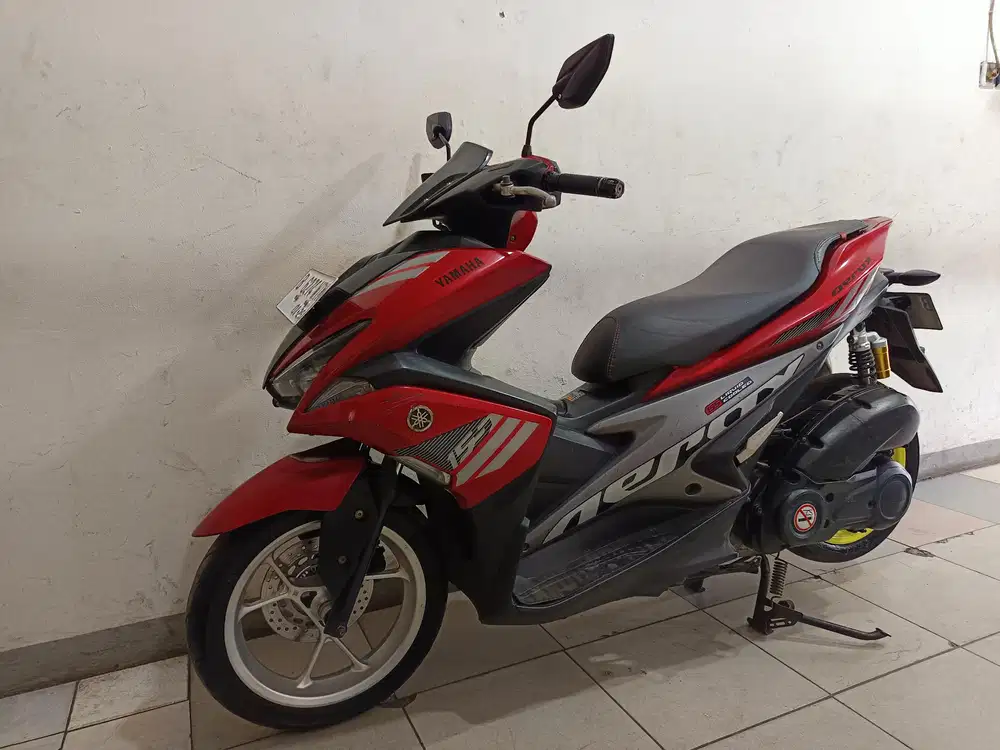 Di jual cepat aerox old non abs 2018 mesin halus