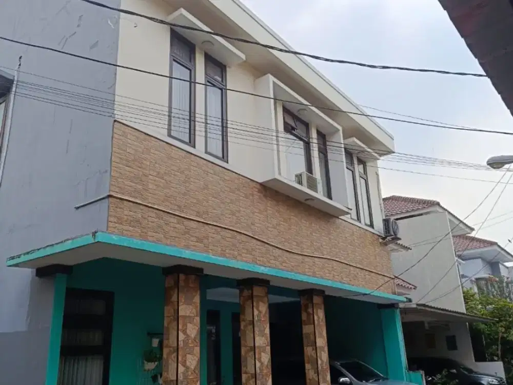Jual Cepat Rumah Minimalis Siap Huni 3 Lantai di Mutiara Pelangi Srengseng Sawah JakSel