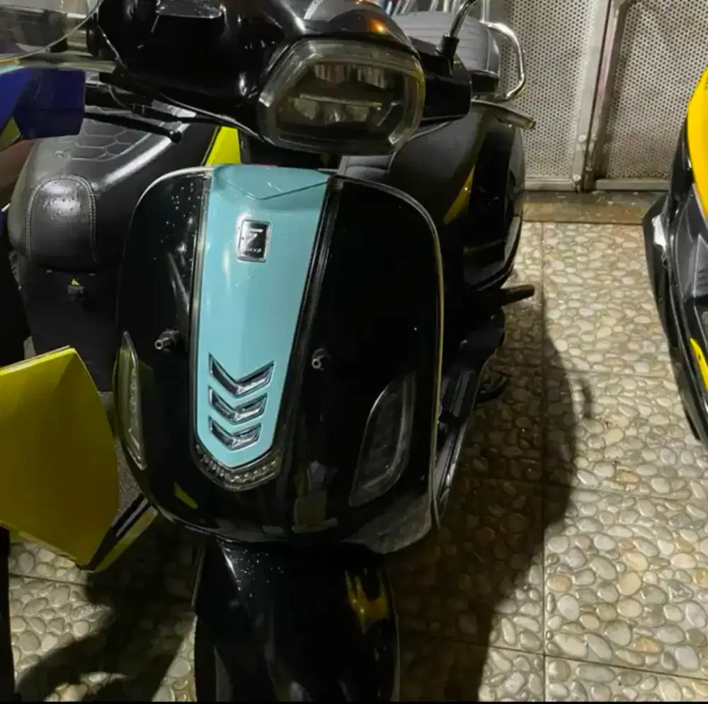 Smooth smoot zuzu motor listrik