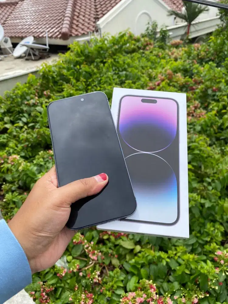 Iphone 14 ProMax 256 Ungu resmi dari baru original.