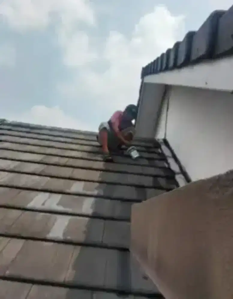 Tukang perbaikan atap bocor dinding dak rembes talang air renovasi DLL