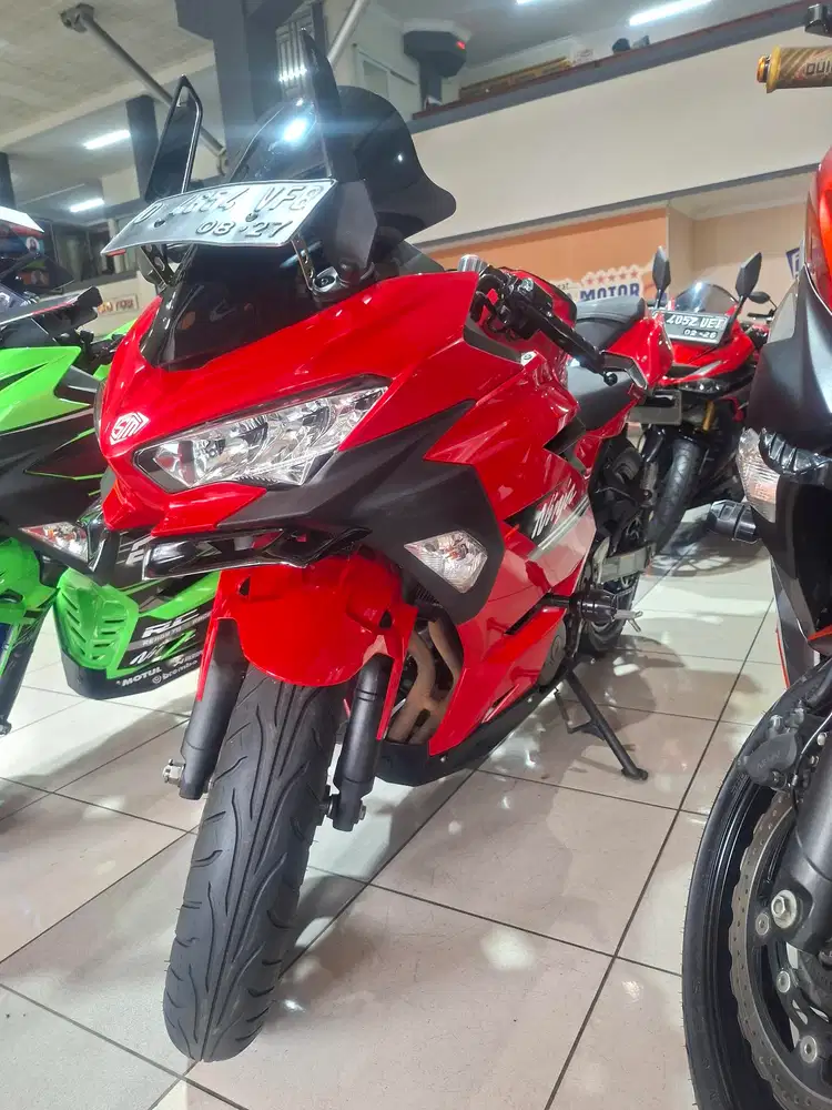 Ninja 250 R FI 2018, Sri Sanjaya Motor