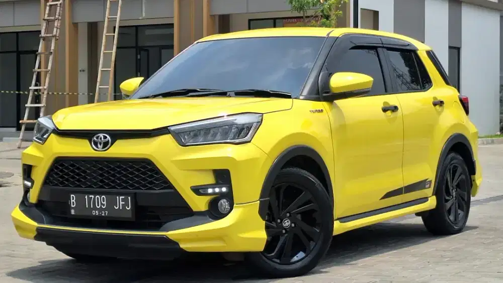 TDP : 11jt Toyota Raize Turbo GR Single Tone 1.0 CVT 2022