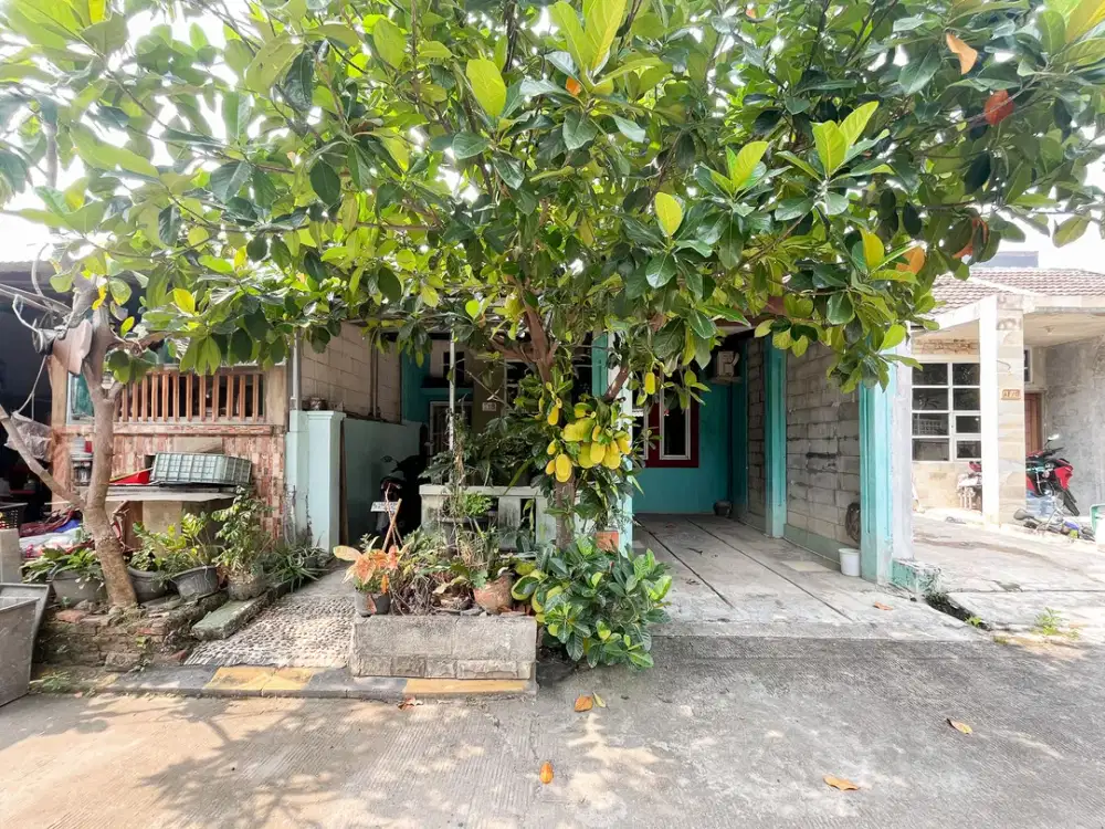 Rumah Strategis 14 Menit ke Stasiun Bekasi Timur Bebas Banjir J-35844