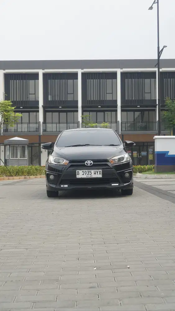 Yaris 1.5 AT Automatic S TRD (SERVICE RECORD)