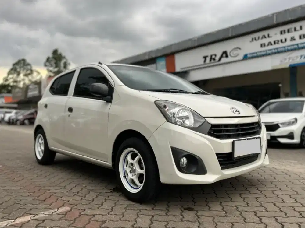 SIAP PAKAI!! DAIHATSU AYLA 1.0 D+ MT MANUAL 2019 PUTIH KM 93RB
