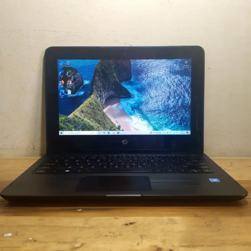 HP convertible X360 Touchscreen Celeron N4000 Ram 4 GB HDD 500 GB