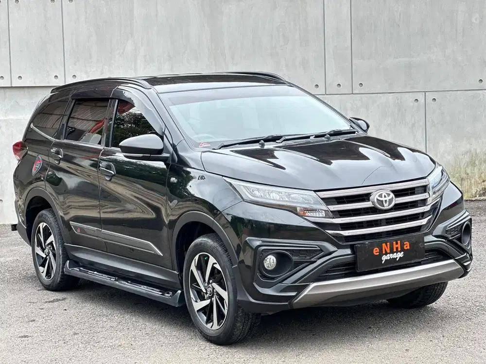 Dp 4JT.. NEW RUSH GR SPORT 1.5 A/T 2022.. eNHa garage Semarang