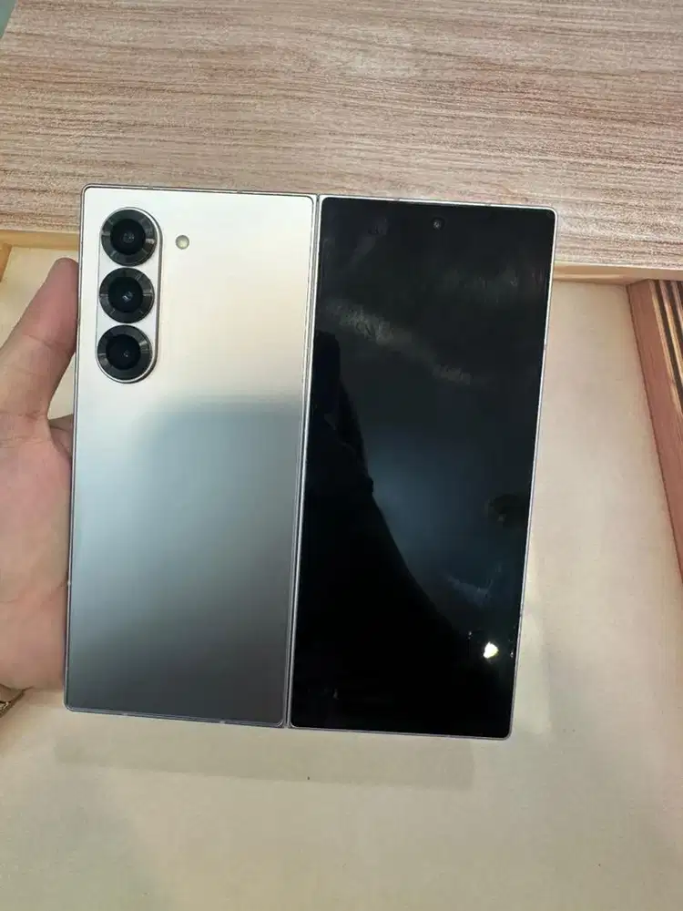 Samsung Galaxy Z Fold 6 12/512 Silver 2nd sein