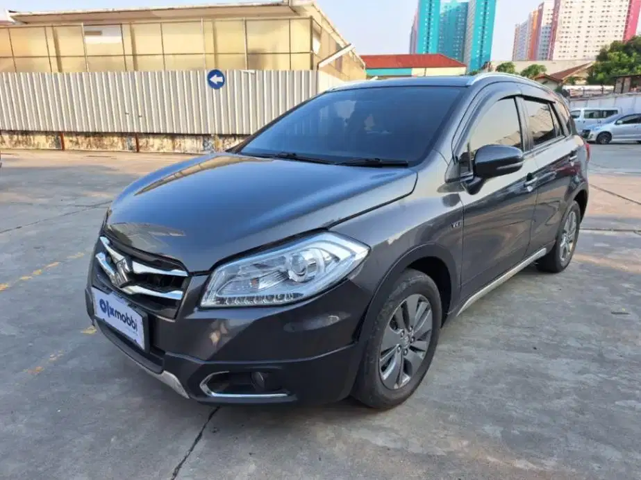 PROMO Suzuki SX4 1.5 S-Cross Bensin-MT 2016 UFF