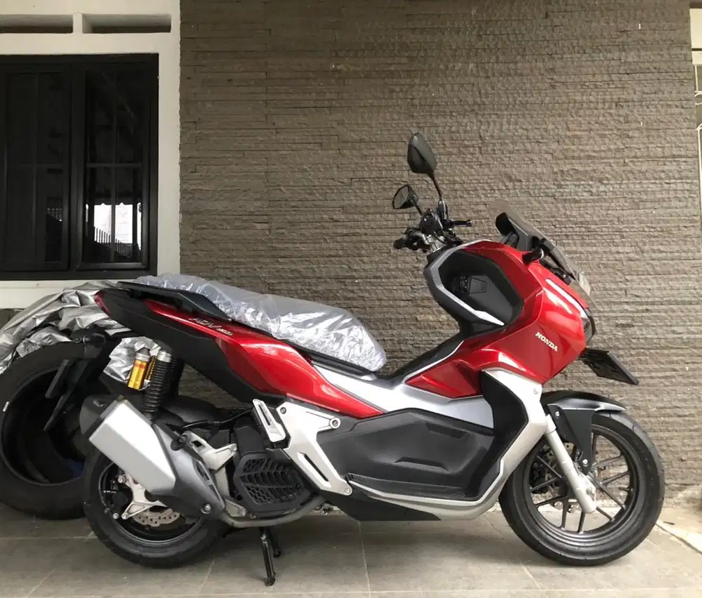 TerMurah Mulus Like New ADV 150 Km Rendah 2020