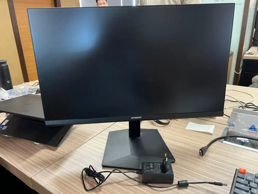 Monitor Gaming SKYWORTH H24G30Q 2K 165Hz