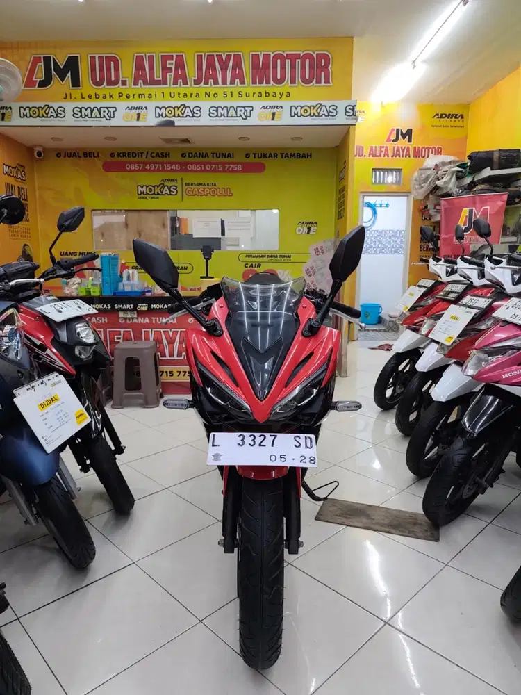 Harga Terjangkau ^ Honda CBR 150R th 2018