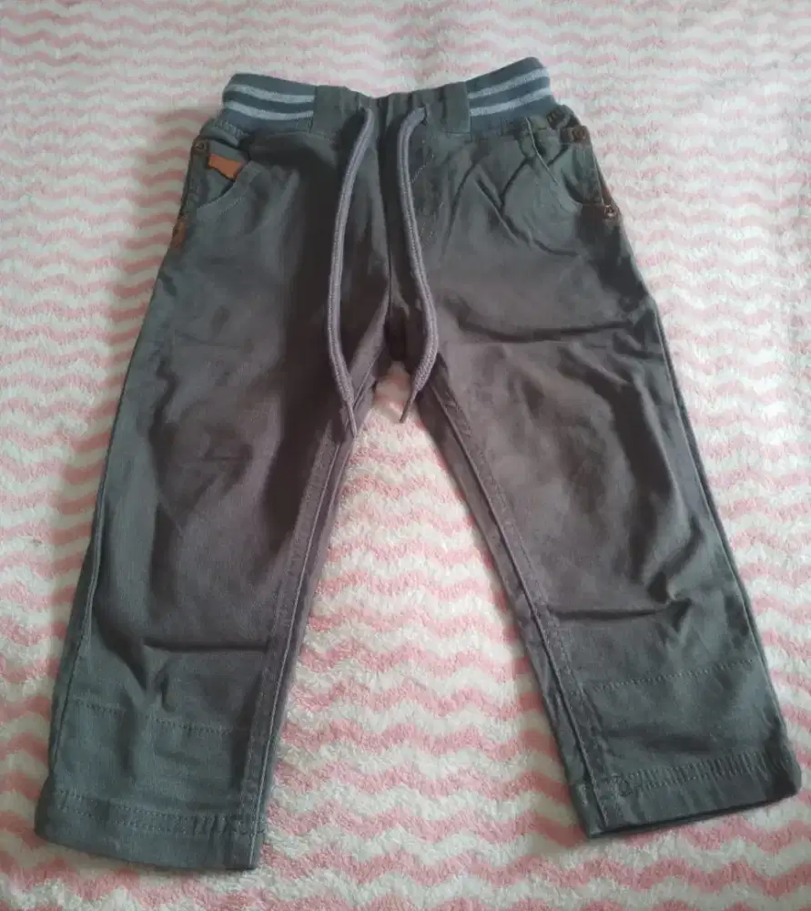 celana anak laki laki usia 1-2 tahun