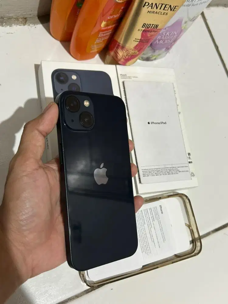 Iphone 13  128 garansi on