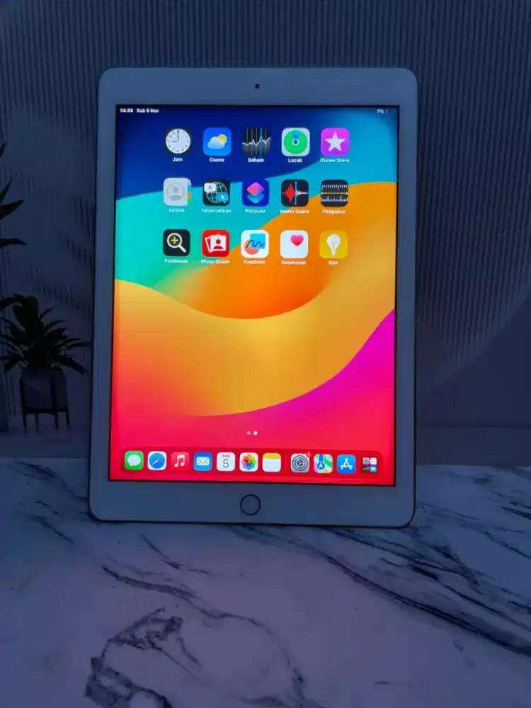 JUAL CEPAT IPAD 6 WIFI 32GB FULLSET