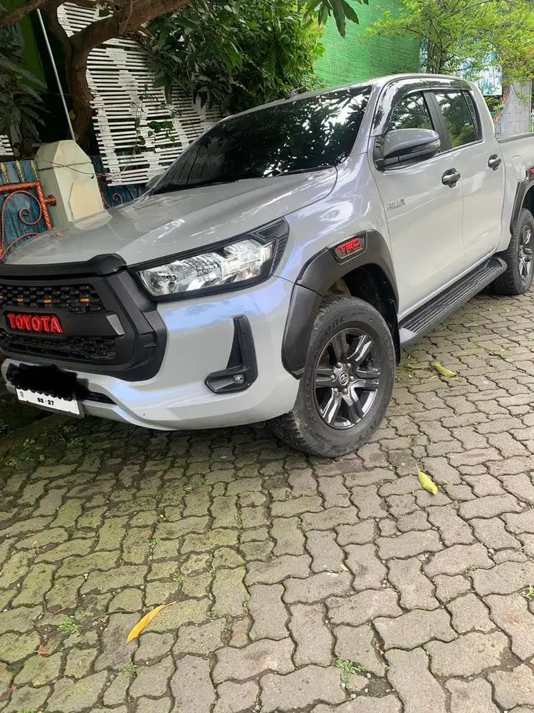 Toyota hilux 2.4 double cabin
