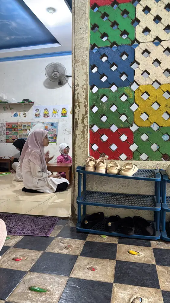 ART MOMONG Tanggerang