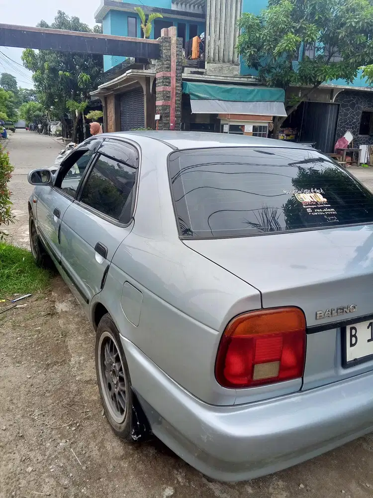 Suzuki Baleno 1997 Bensin