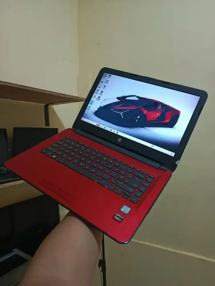 Hp 14 AM129TX Red Intel Core i5 Kabylike Gen 7 Ram 8Gb Dual VGA