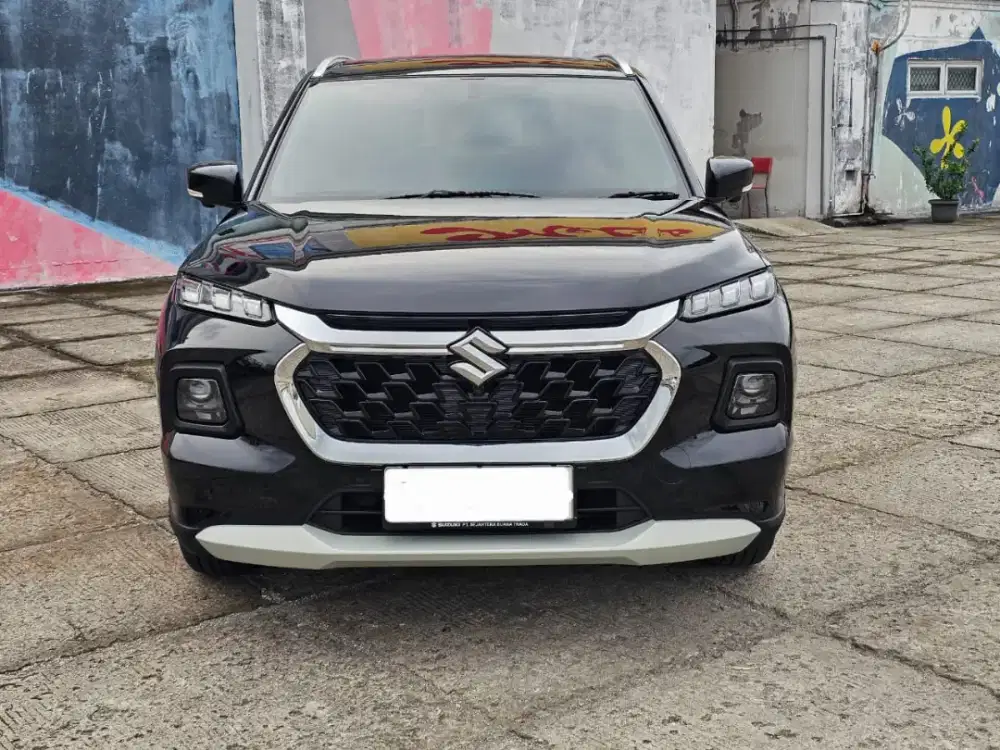 Suzuki grand vitara gx hybrid 2024 hitam