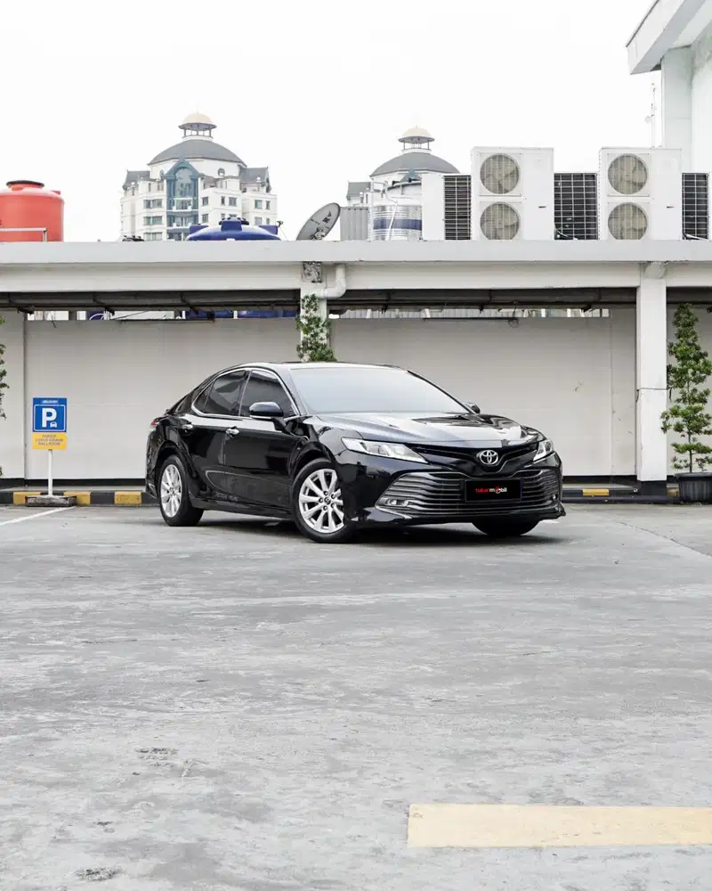 TOYOTA CAMRY 2.5V AT TAHUN 2020