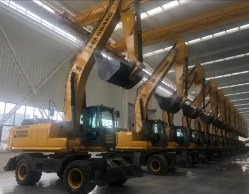 Jual unit baru, excavator HWL PC 210 roda