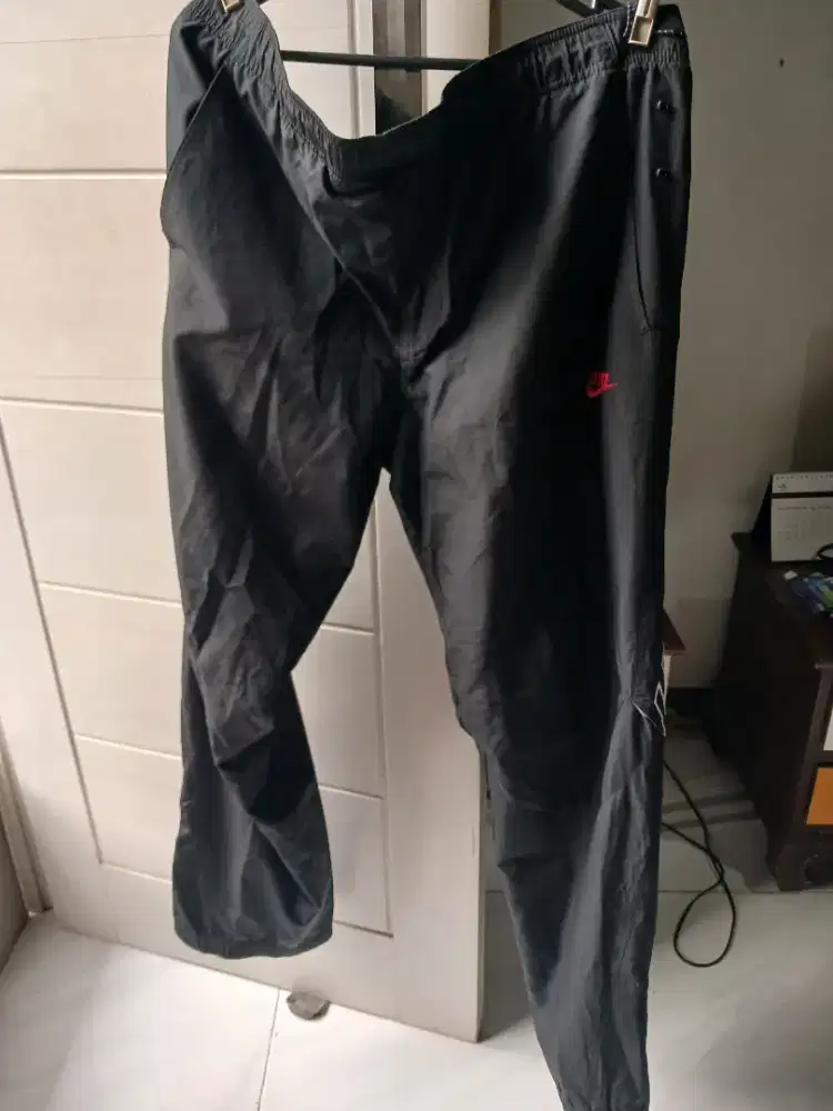 Celana training Pria Nike Air authentic