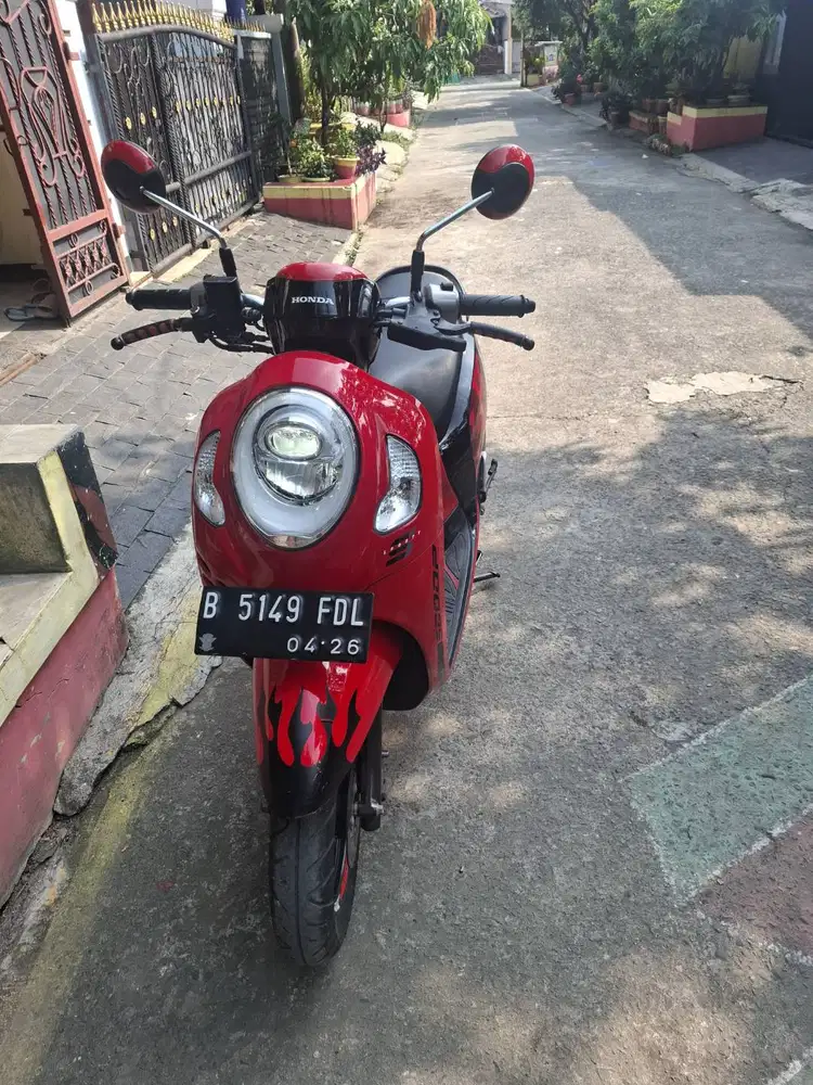 Scoopy sporty red thn 2021