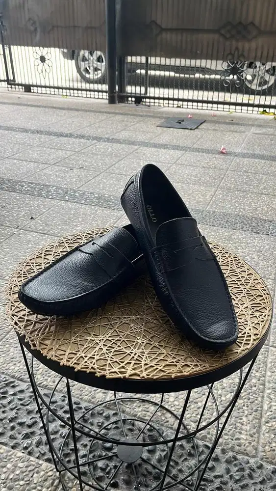 Sepatu ollo pria casual size 42 normal unit aja