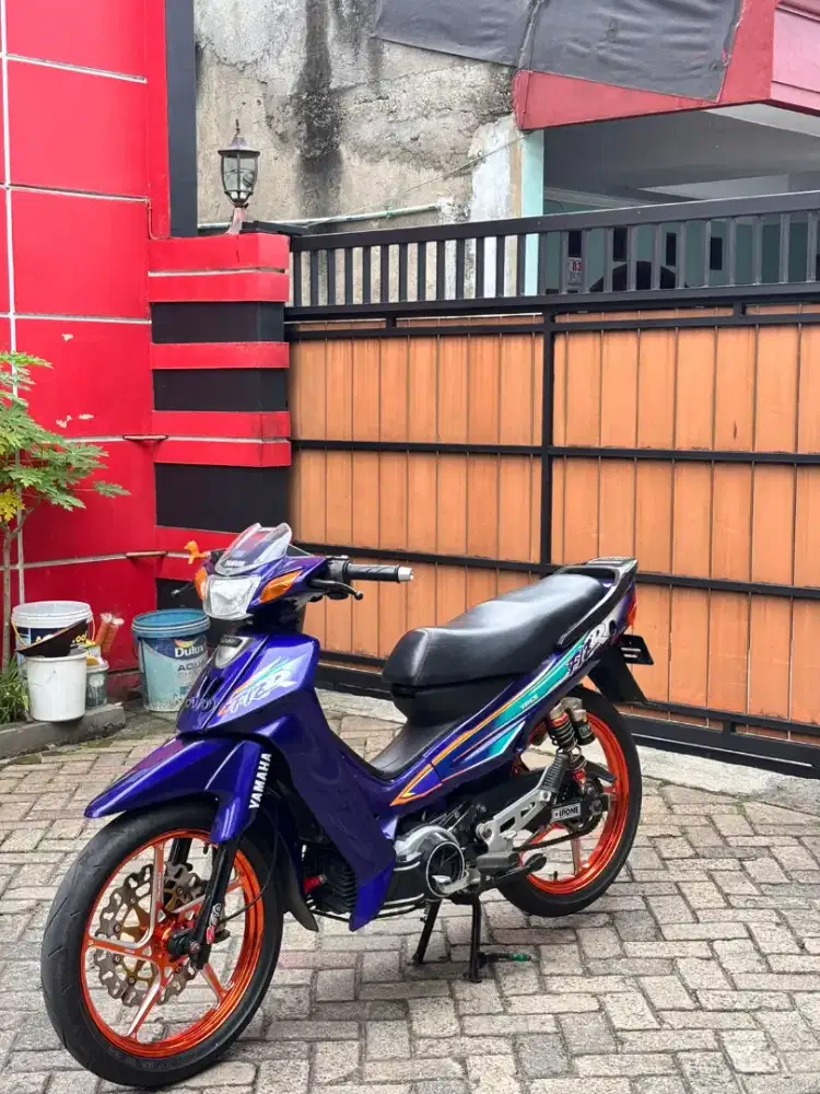 Yamaha fizr/f1zr 1997