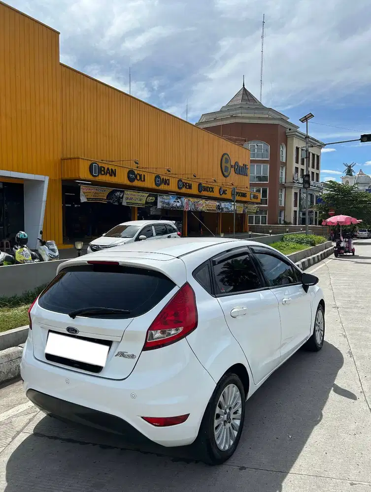 Ford Fiesta 2012 Bensin