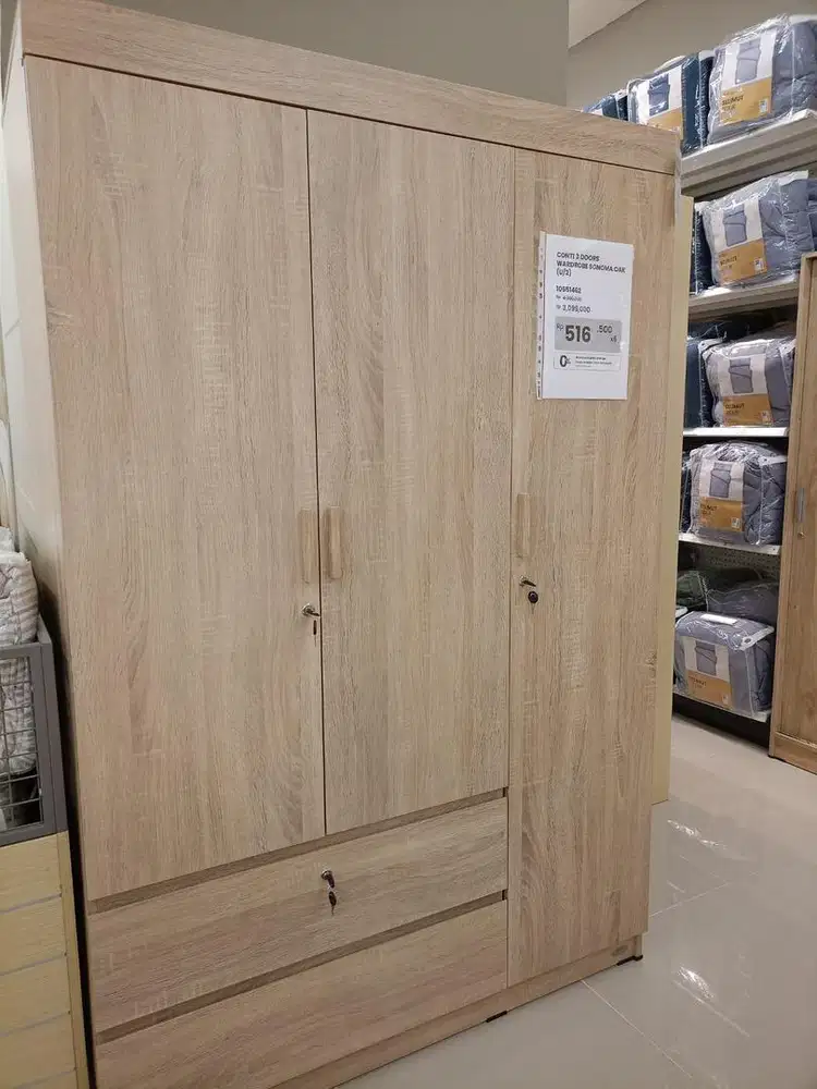 LEMARI PAKAIAN 3 PINTU