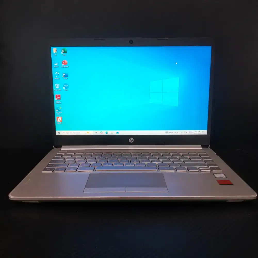 Laptop HP 14s core i3-7200U up to 3.16 Hz