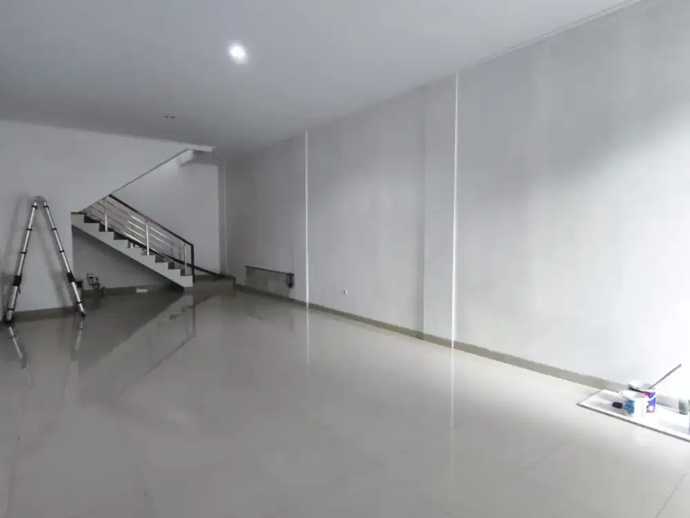 DIJUAL CEPAT RUKO 3 LANTAI DI GUNUNG BATU, PASTEUR BANDUNG LN