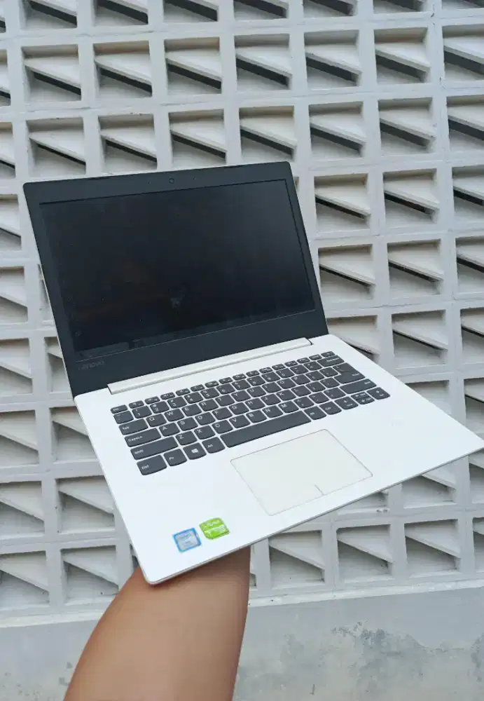 Lenovo Ideapad 320-14IKB Intel Core i5 Kabylike Gen 7 Ssd 512Gb