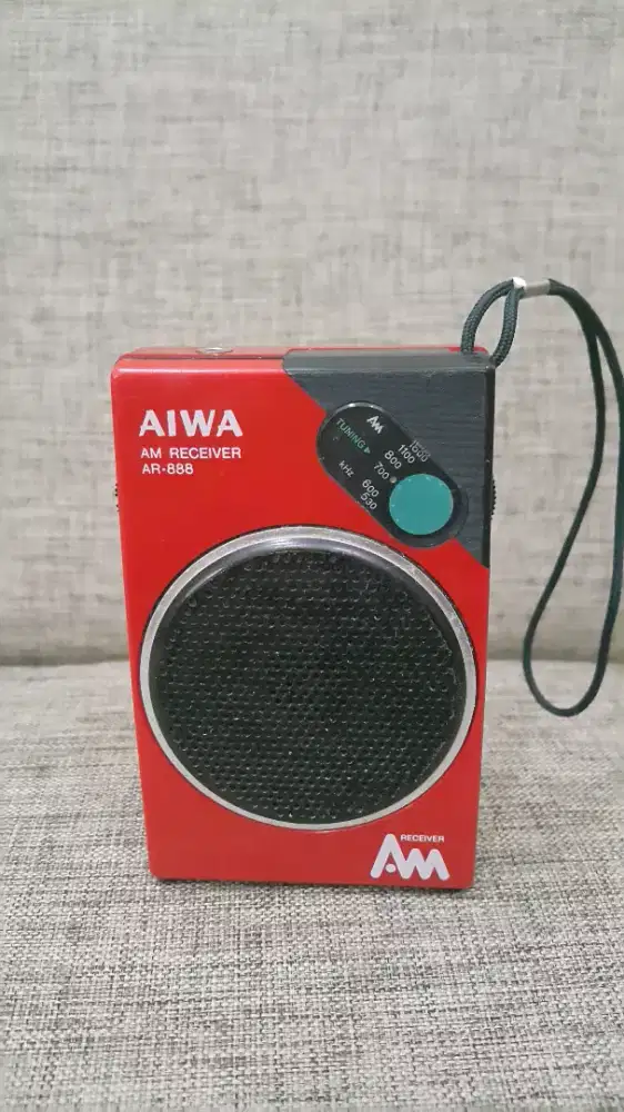 Radio saku Aiwa Ar 888