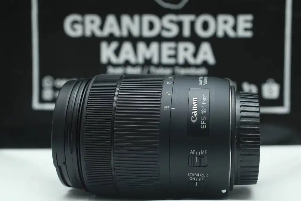 Muluss Lensa Canon 18-135mm IS USM NANO MANTAPP