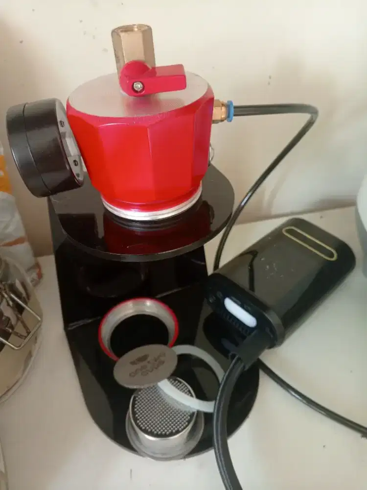 Mokapresso espresso maker pneaumatic