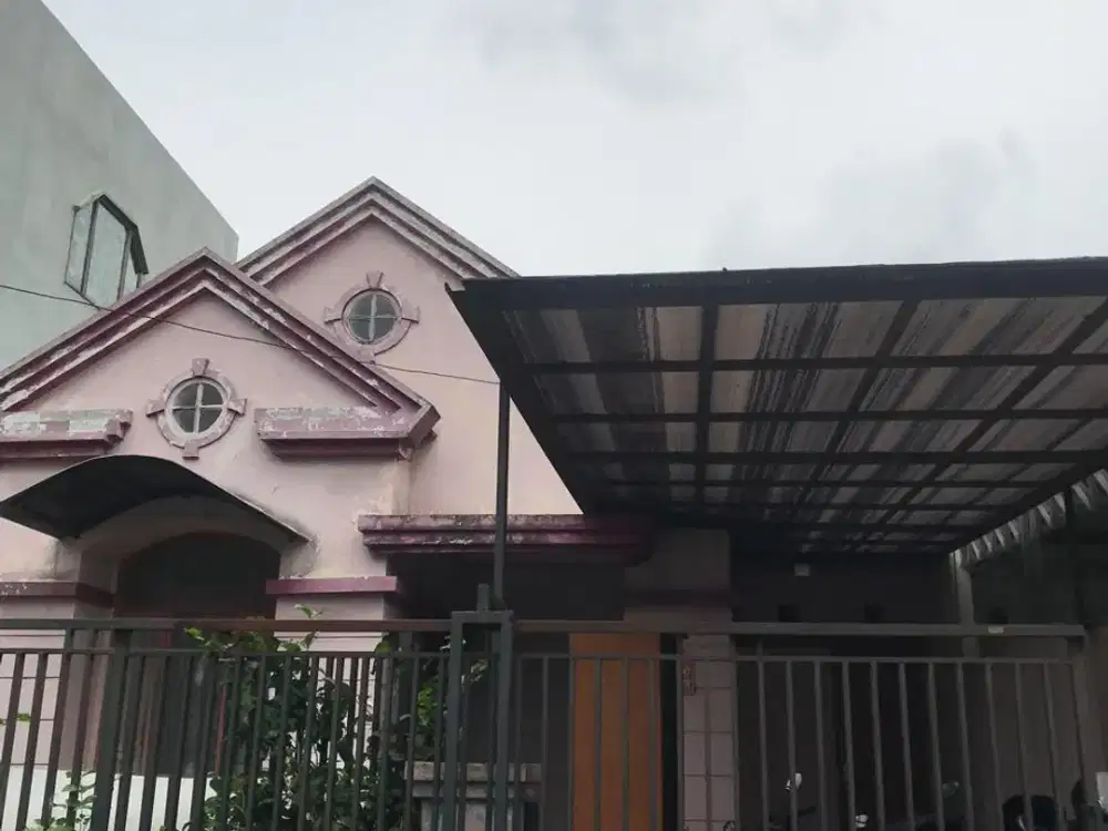 Dijual Cepat Rumah di Kencana Loka BSD CITY
