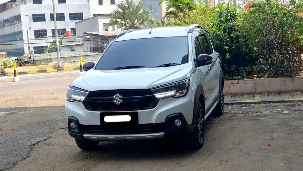 Km12rb suzuki xl7 beta hybrid 2024 putih matic