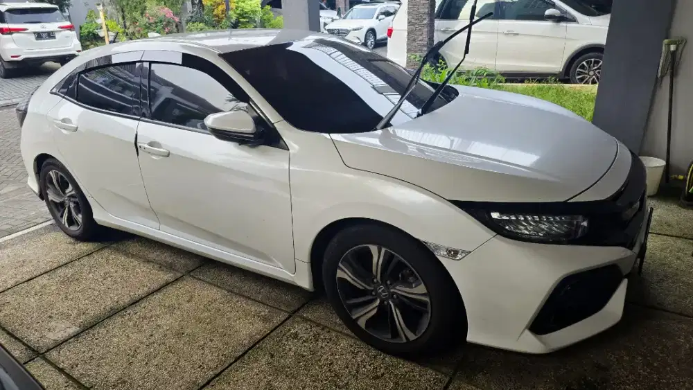 JUAL PRIBADI HONDA CIVIC HATCHBACK 1.5AT - 2018