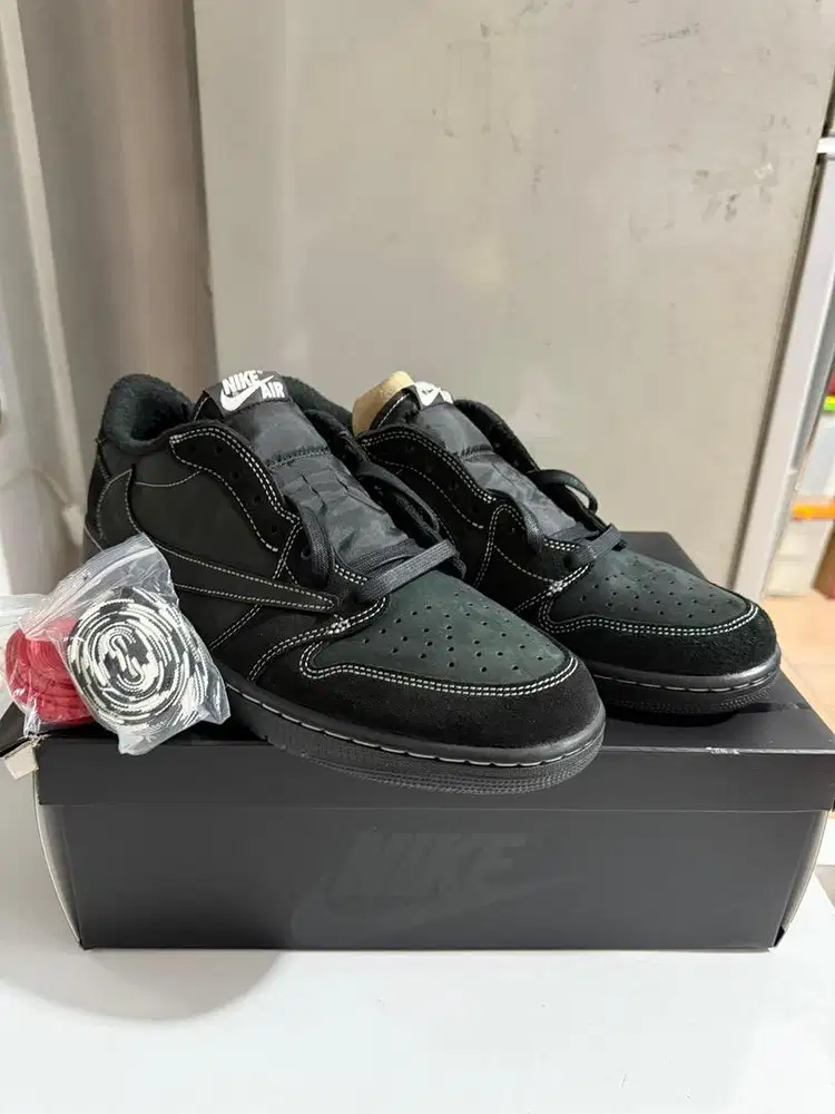 Jual sepatu Jordan 1 travis scott