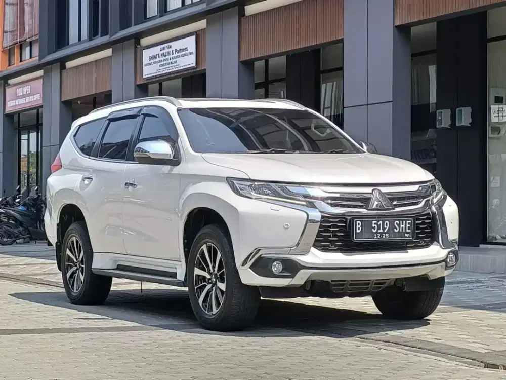 Mitsubishi Pajero Dakar 4x2 Automatic 2020 Diesel Pitih Metalik