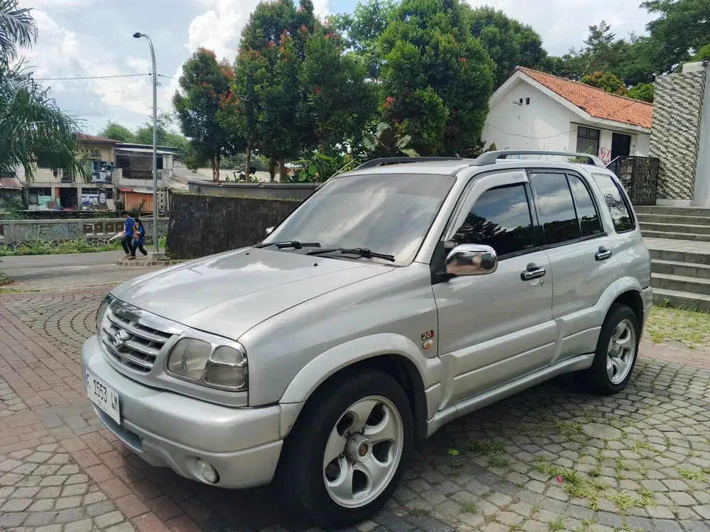 Suzuki Grand escudo 2001 Bensin